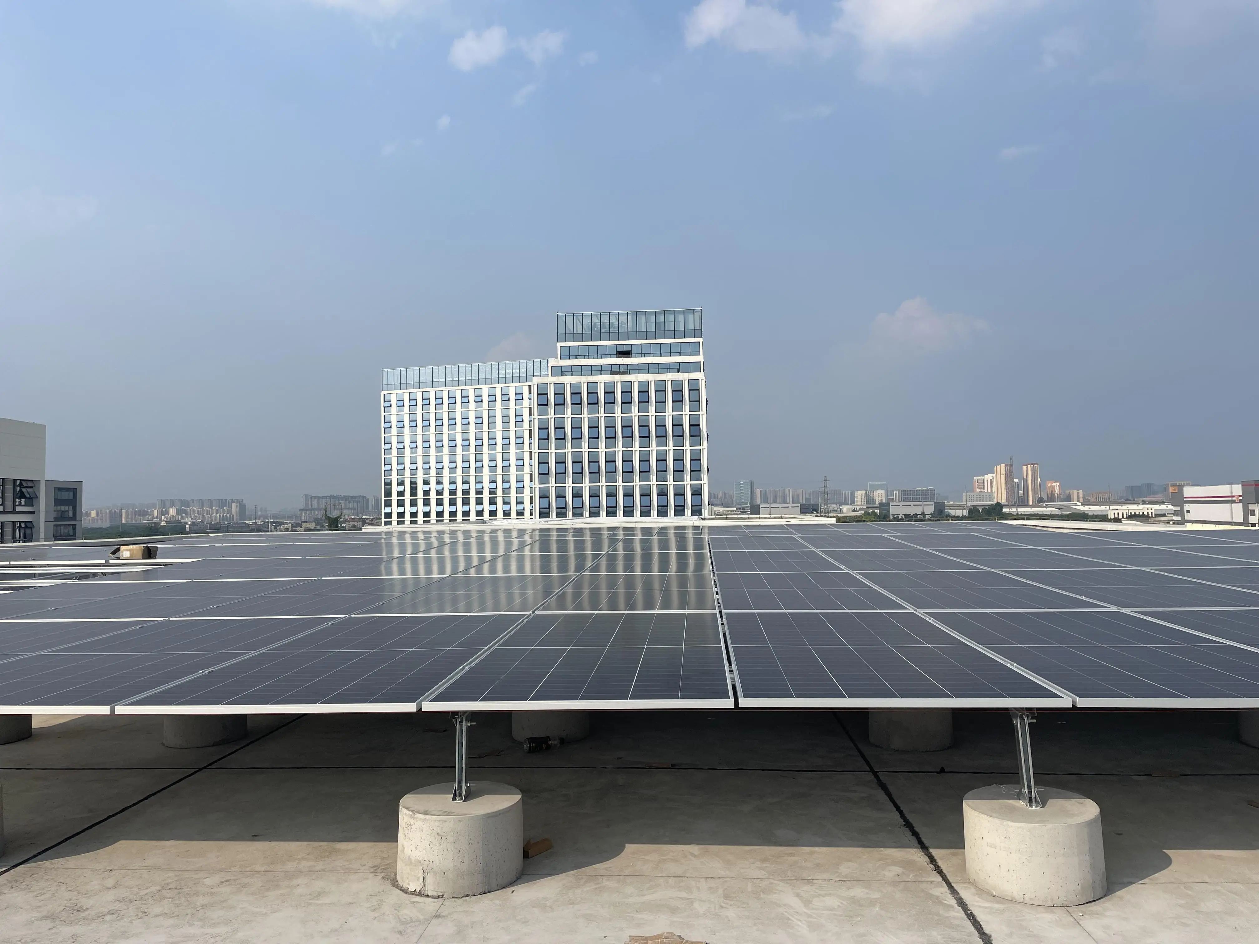 18000BTU DC48VSolar air Conditioner Household Energy Saving and Quiet Refrigeration and He