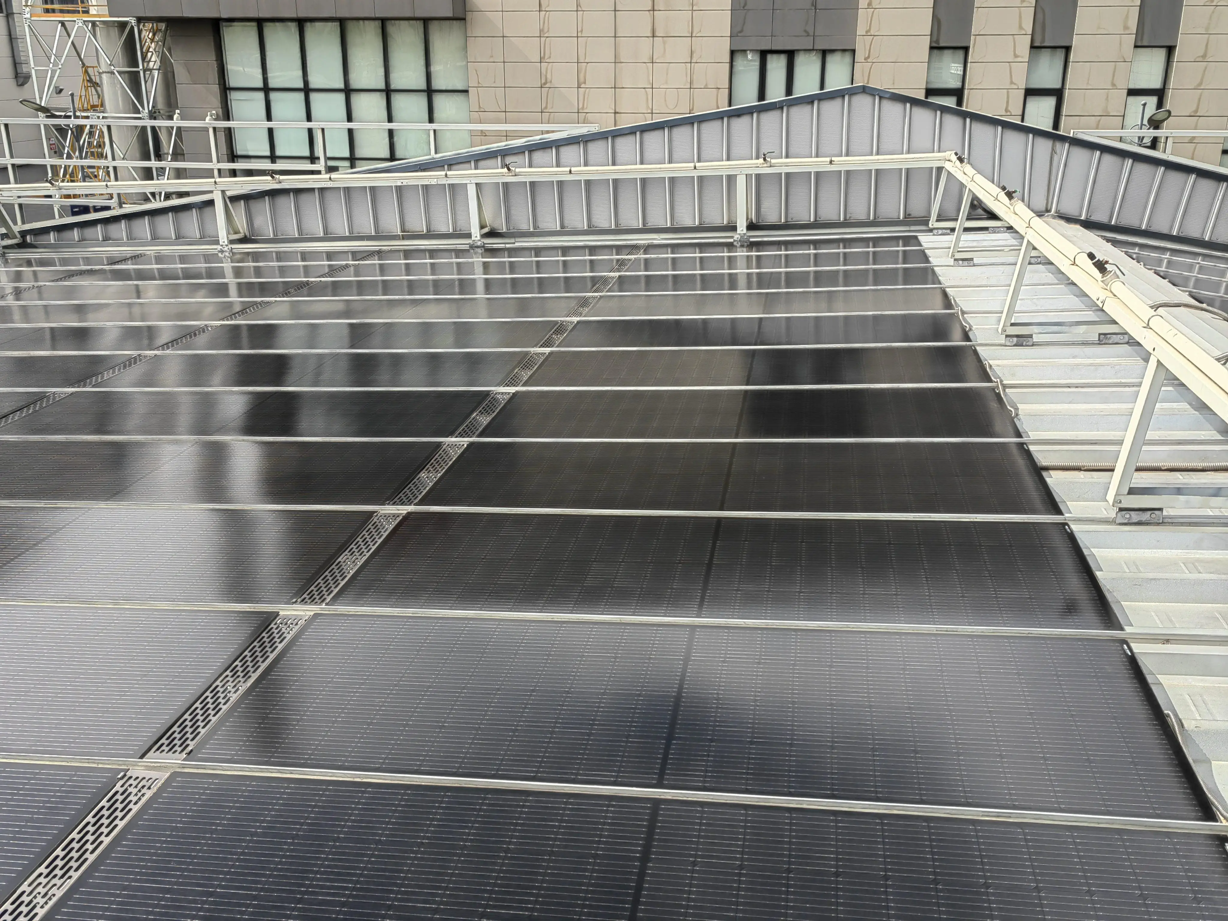 18000BTU DC48VSolar air Conditioner Household Energy Saving and Quiet Refrigeration and He