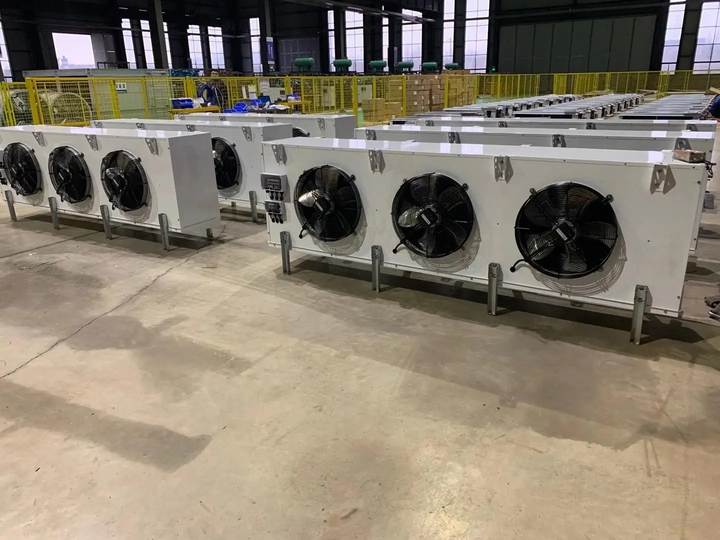 Industrial Dry Cooler with High Quality