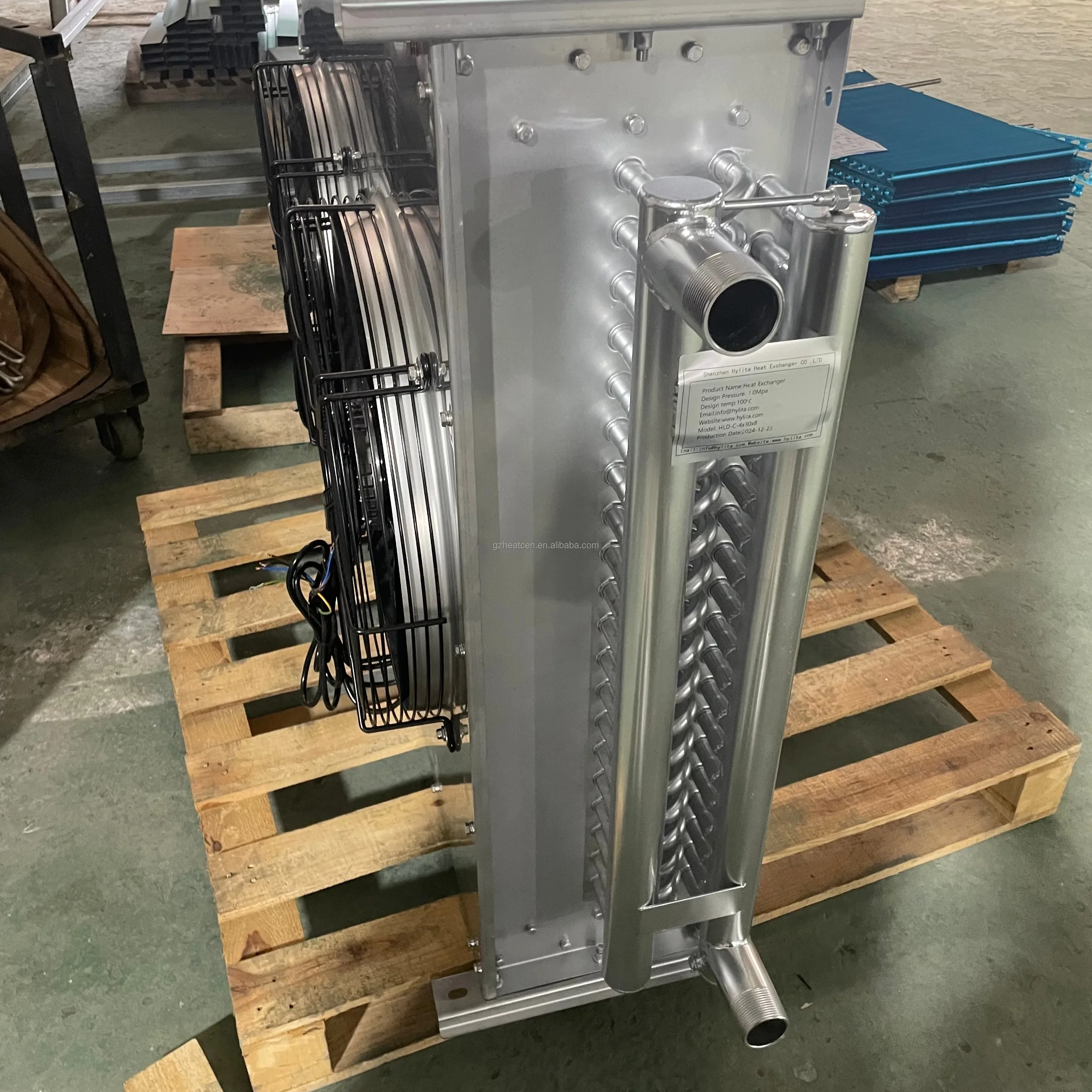 UAE 15kw Small Dry Cooler Solar Energy Panel Cooling Aluminum Fins Radiator with Copper Tu
