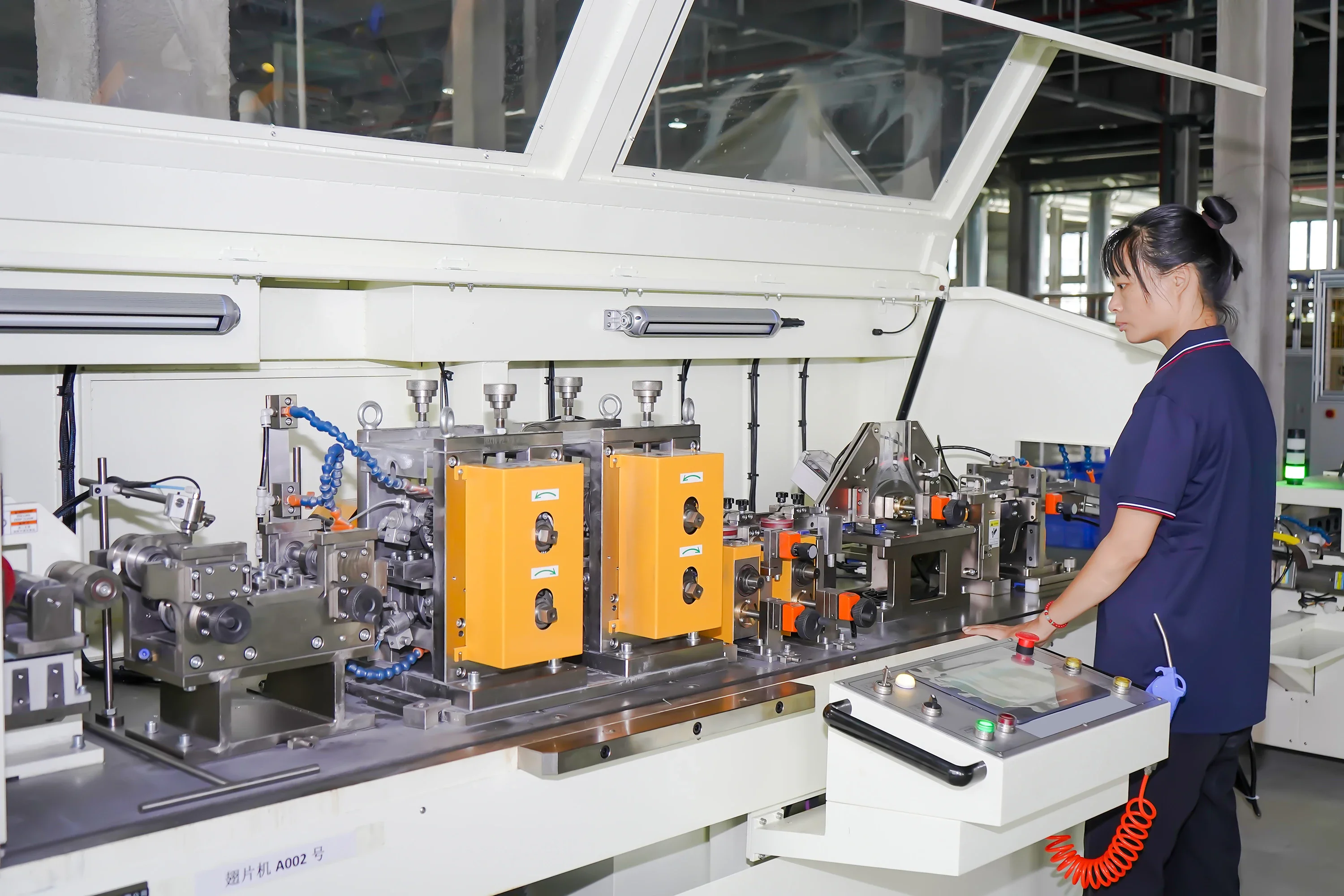 High-Efficiency Air-Cooled Condenser Unit for HVAC and Refrigeration Systems | Robust Cons