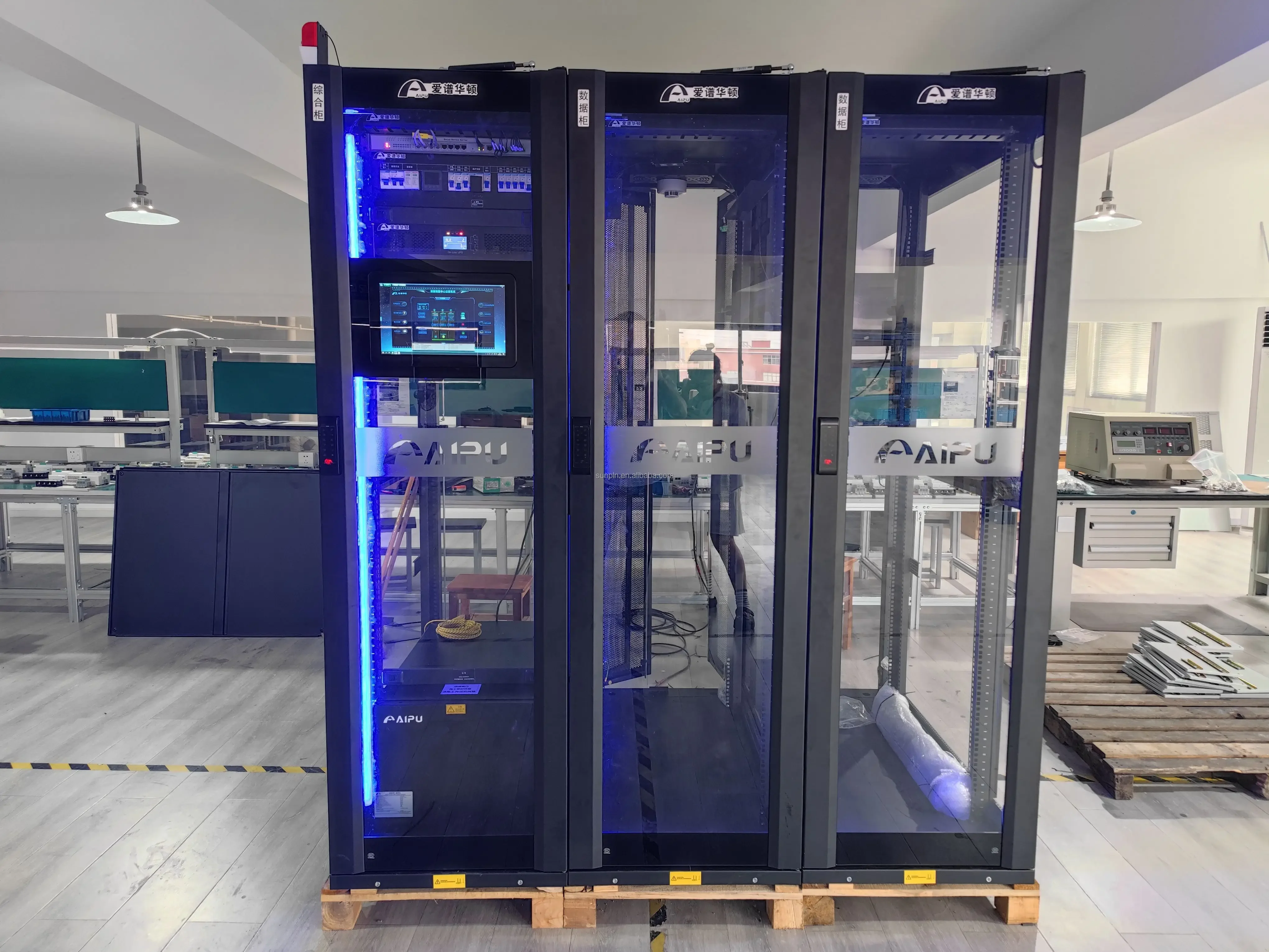 Top selling 19 inch IT data center smart rack control