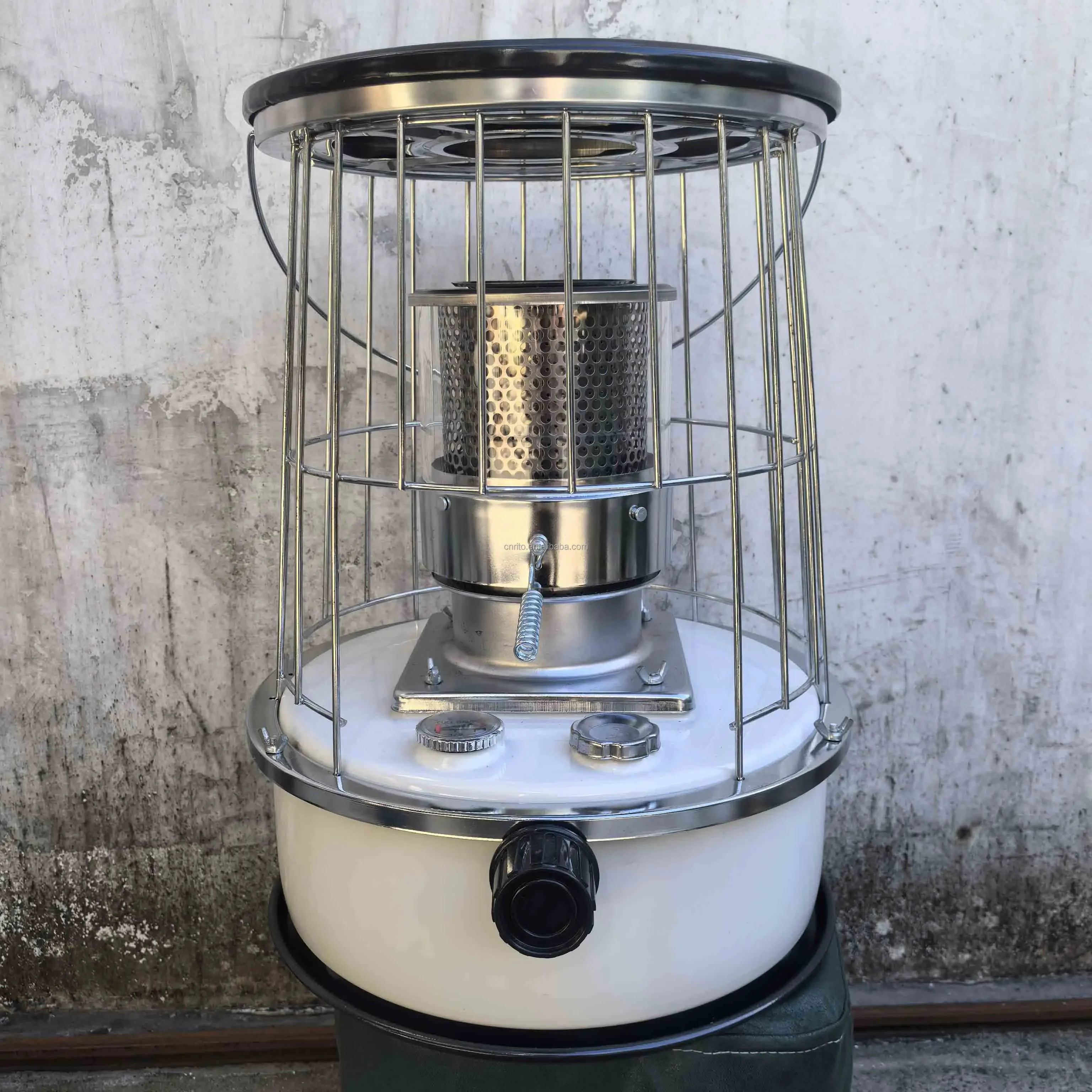 Portable Greenhouse Kerosene Heater Japanese Easy to Use 2 in 1 Kerosene Heater and Cooker Manual Ignition Stove