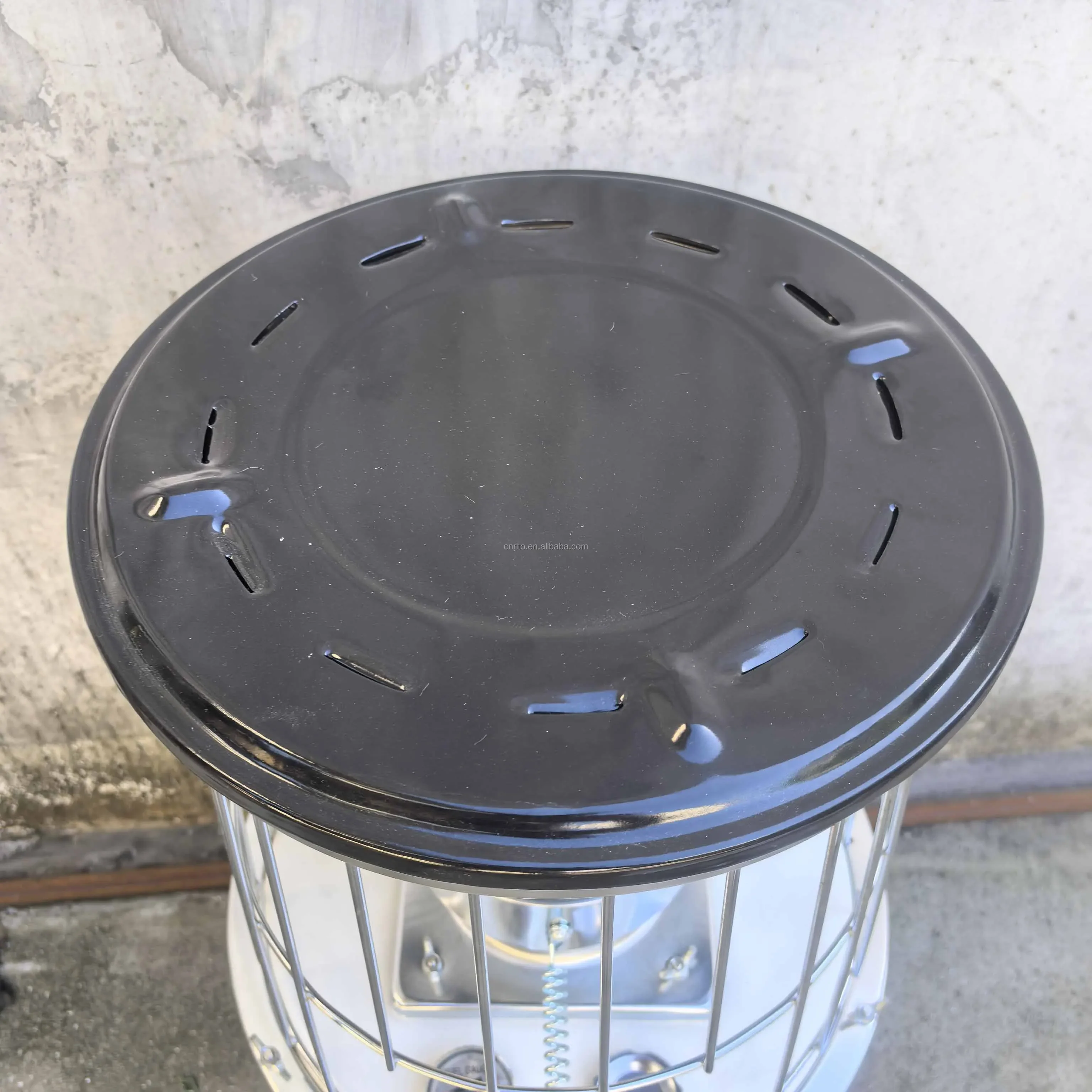 Portable Greenhouse Kerosene Heater Japanese Easy to Use 2 in 1 Kerosene Heater and Cooker Manual Ignition Stove