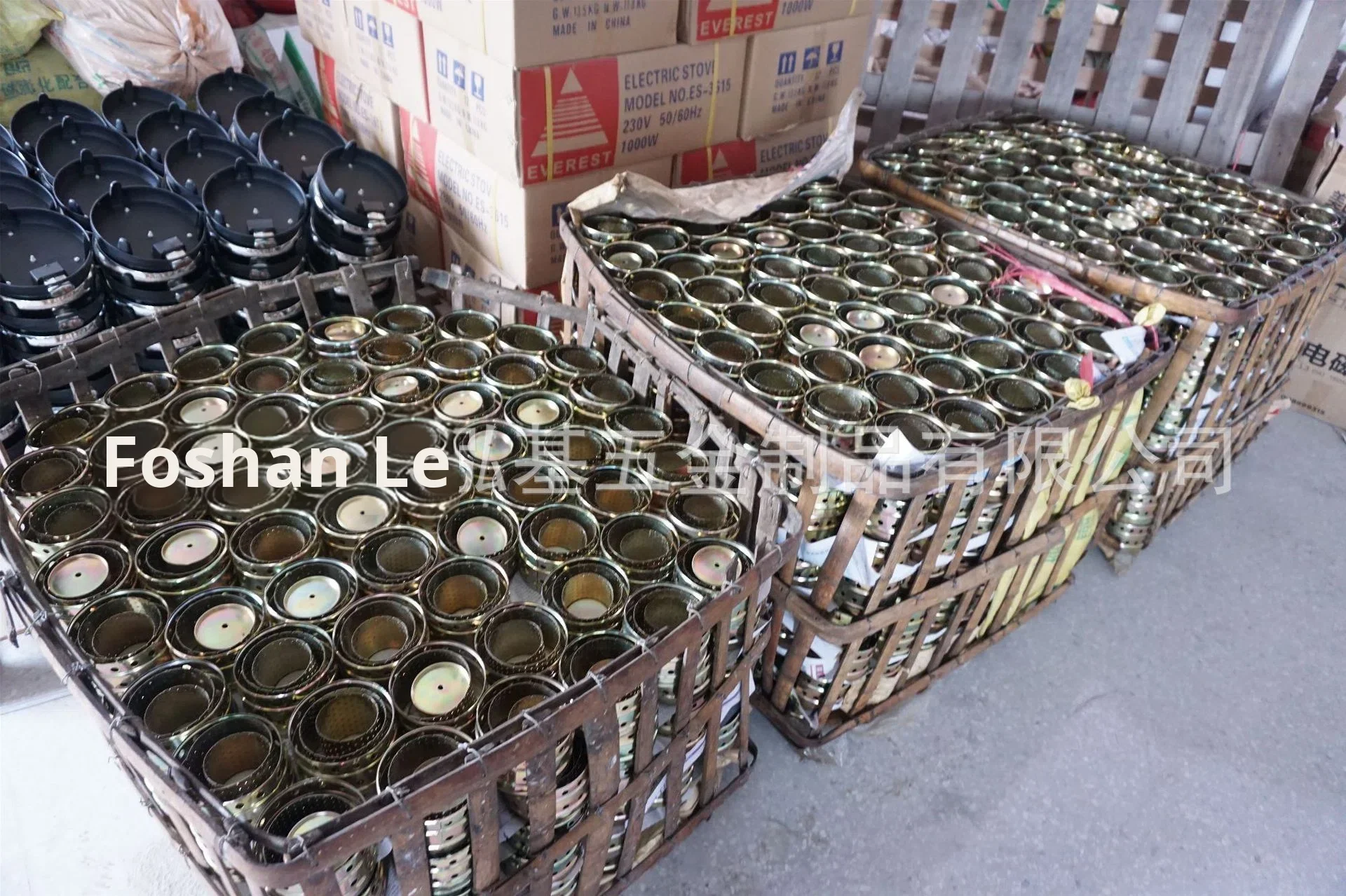 138 Vintage Steel Lightweight Kerosene Stove Outdoor Windproof Heater with Manual Ignition