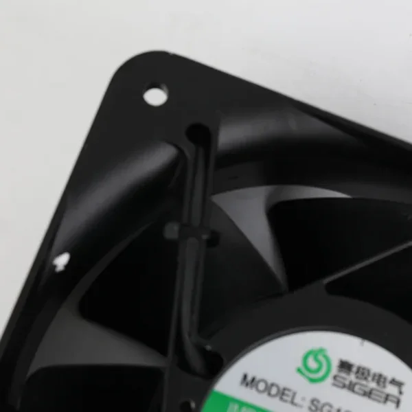 Axial Plc Fan, Ec240v220v, 0.12a, Mesg18065ha2, 12cm