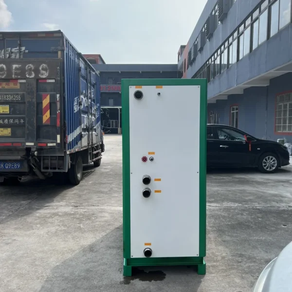 Cooled Industrial Water Chiller, 61.2KW, 380 V, 16.5KW - view 2