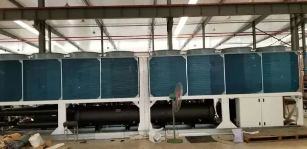 Cooled Screw Water Chiller, HVAC, 180-1050kW - view 3