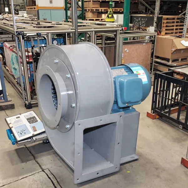 Curved Multi-blade Centrifugal Fanscompact, 380V, 1.1