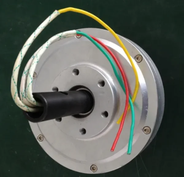 Electric Motor, 100W, 500RPM, VAWT, 12V/24V - view 2