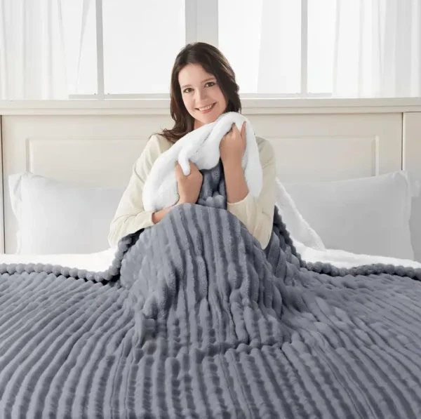 Heated Blanket, 110-220v, 100% Polyester - view 5