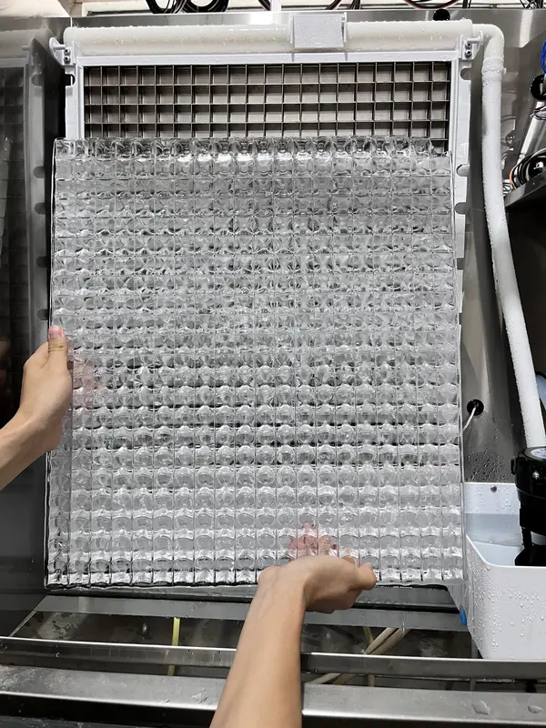 Ice Machine, 13-15, 700 - view 4