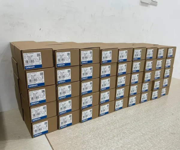 Industrial Automation Temperature Controller, E5EC-PR2ASM-804 - view 2