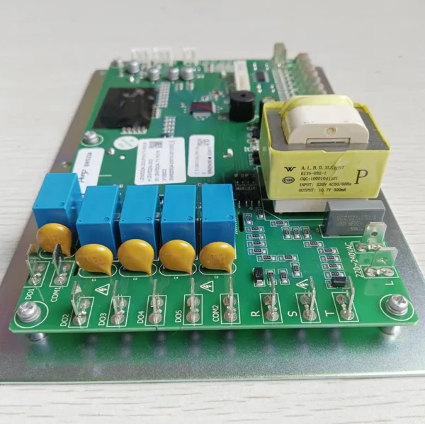Industrial Chiller Controller Board with Computer Display, English