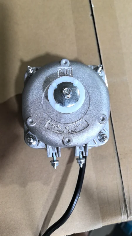 Refrigerator, 110-120v, Electric - view 2