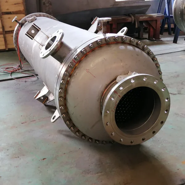 Shell and Tube Heat Exchanger, 1-2, 220V - view 3