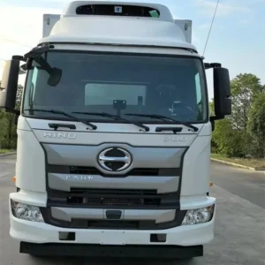Truck Hino Refrigeration Unit, 15Tons, CLW0081