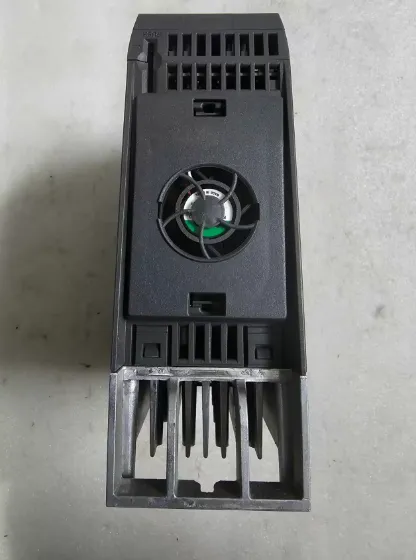 Variable Frequency Phase Motor, 6SL3210-1KE17-5AB1 - view 2