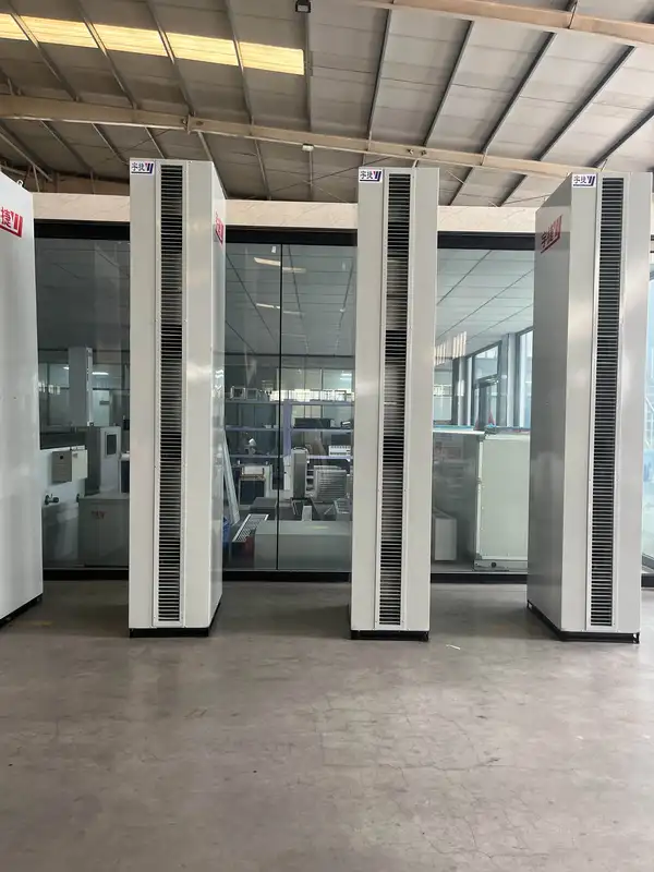 Air Curtain, Axial - view 2