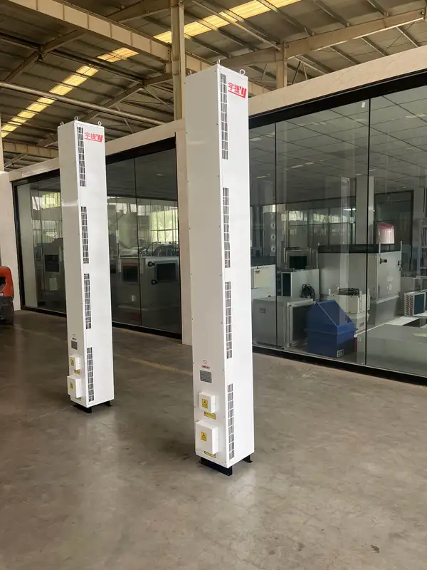 Air Curtain, Axial - view 4