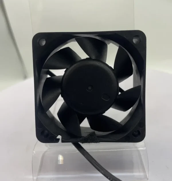 Axial Flow Cooling Fan, Brushless, 60x60x25mm, 12V, IP55/IP68 - view 2