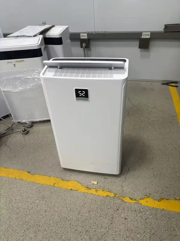 Economical Home Dehumidifier, 20L/Day, 440W - view 2