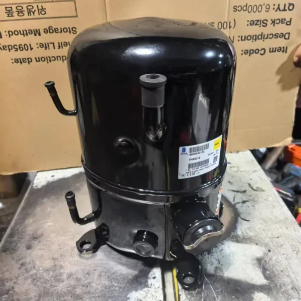 Hermetic Refrigeration Reciprocating Compressor, 2.5HP, R22 - view 2