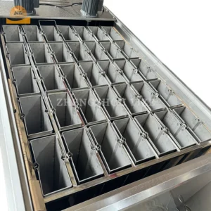 Ice Machine, 220V, 24 Hours
