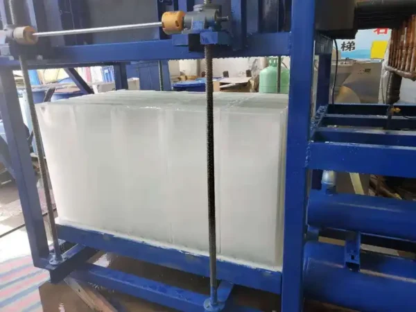 Ice Machine, 2tons, 1TON, R22 - view 2