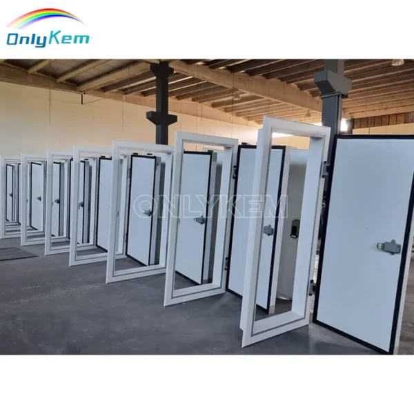 Insulated Walk-in Freezer, 110v, R134a