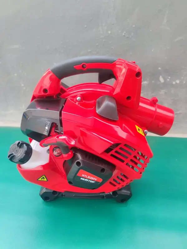 Leaf Blower, NTBL260A, 25.4cc - view 3