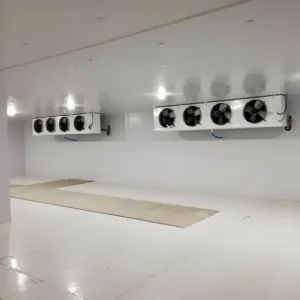 Room with Solar Panel, 400 V, 500 W