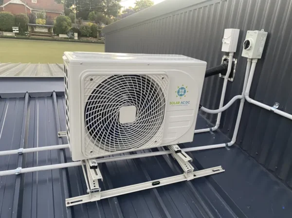 Split Air Conditioner, Ducted, 220-240V, ≥ 30 - view 3