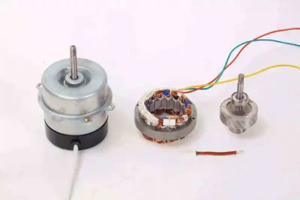 Wall-mounted Axial Exhaust Fan, Cast, 220-240V, Electric - view 6