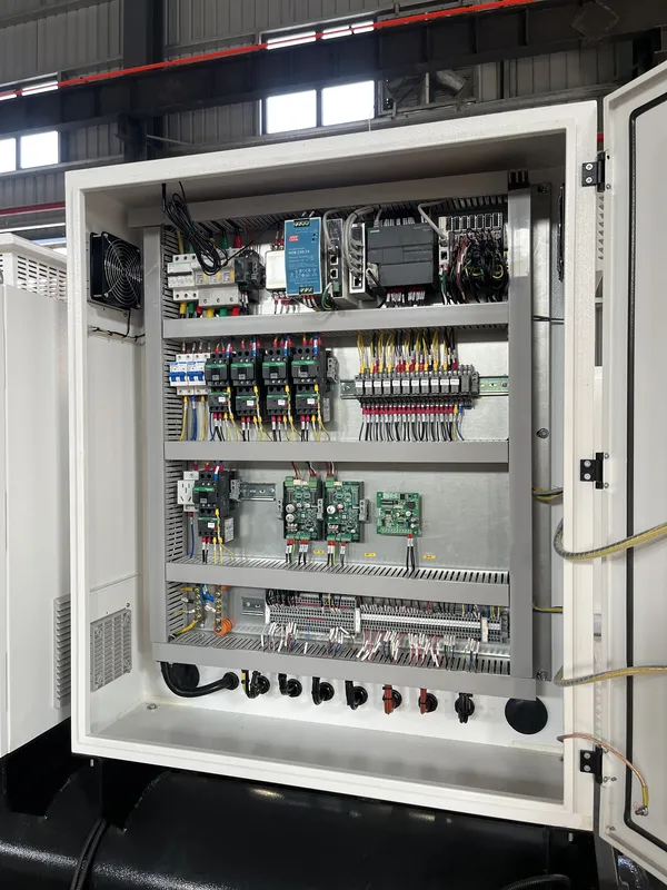 Water Cooled Screw Chiller, 400TR, ISO - view 5