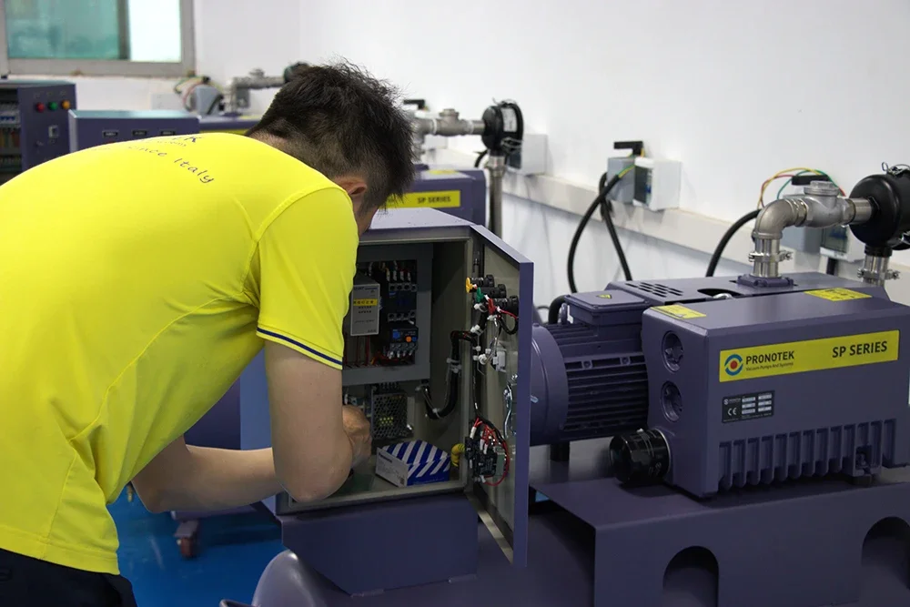 Single-stage Roots Vacuum Pump, 4300, Electric, PNK MR 2200T - detail 32