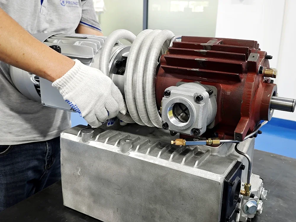 Single-stage Roots Vacuum Pump, 4300, Electric, PNK MR 2200T - detail 24