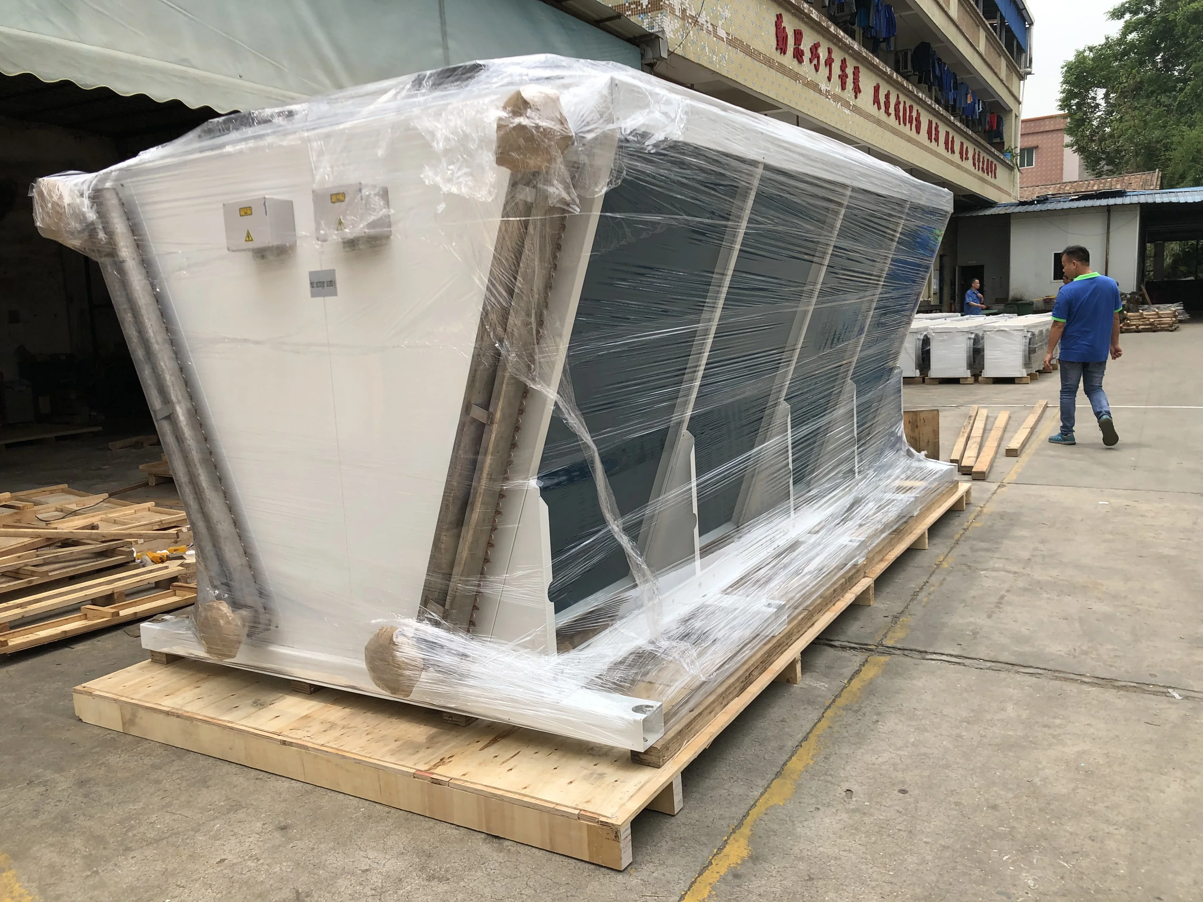 Solution Adiabatic Dry Cooler, VRCOOLER, V-TYPE - detail 36
