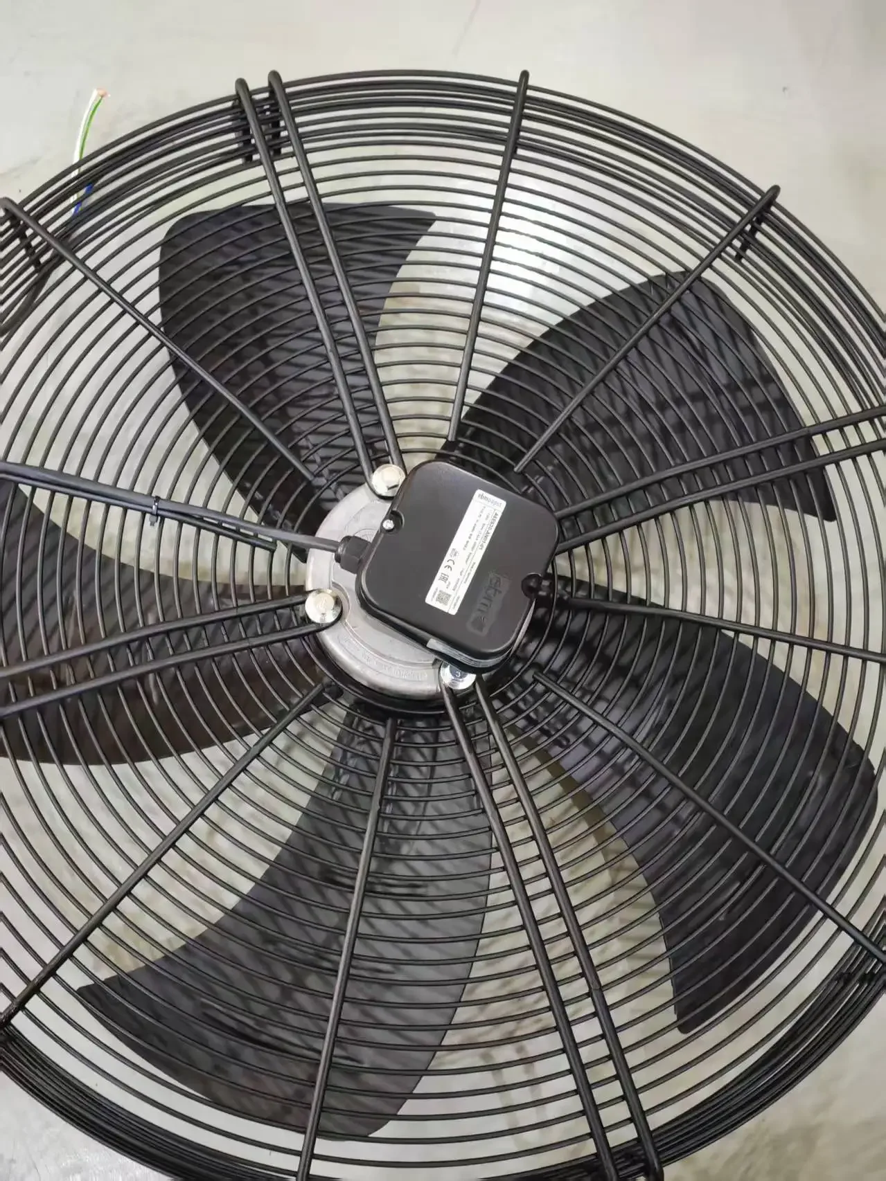 Axial Fan, A6E630-AN01-01, 230V, 600W, 860RPM - detail 2