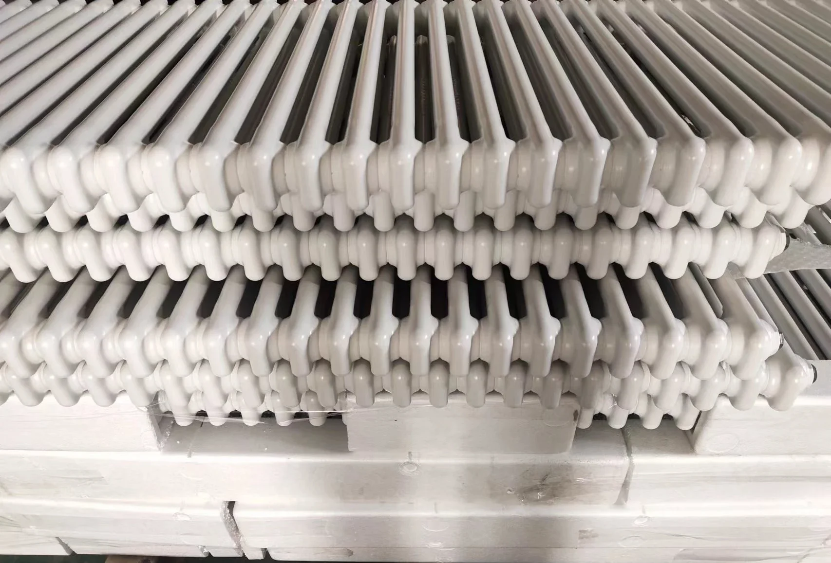Steel Column Radiator, Stainless Steel - detail 8